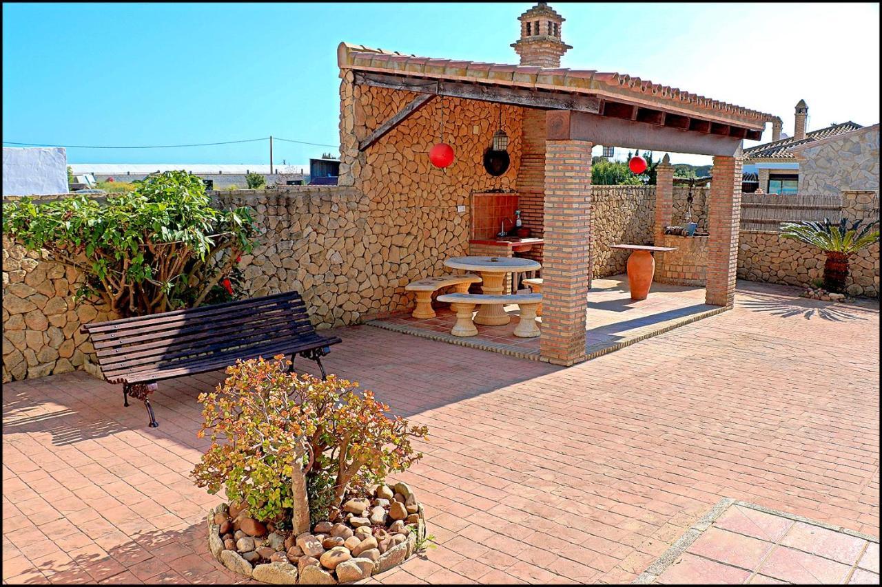 Chalet Puente De Tabla كونيل ذي لا فرونتيرا المظهر الخارجي الصورة