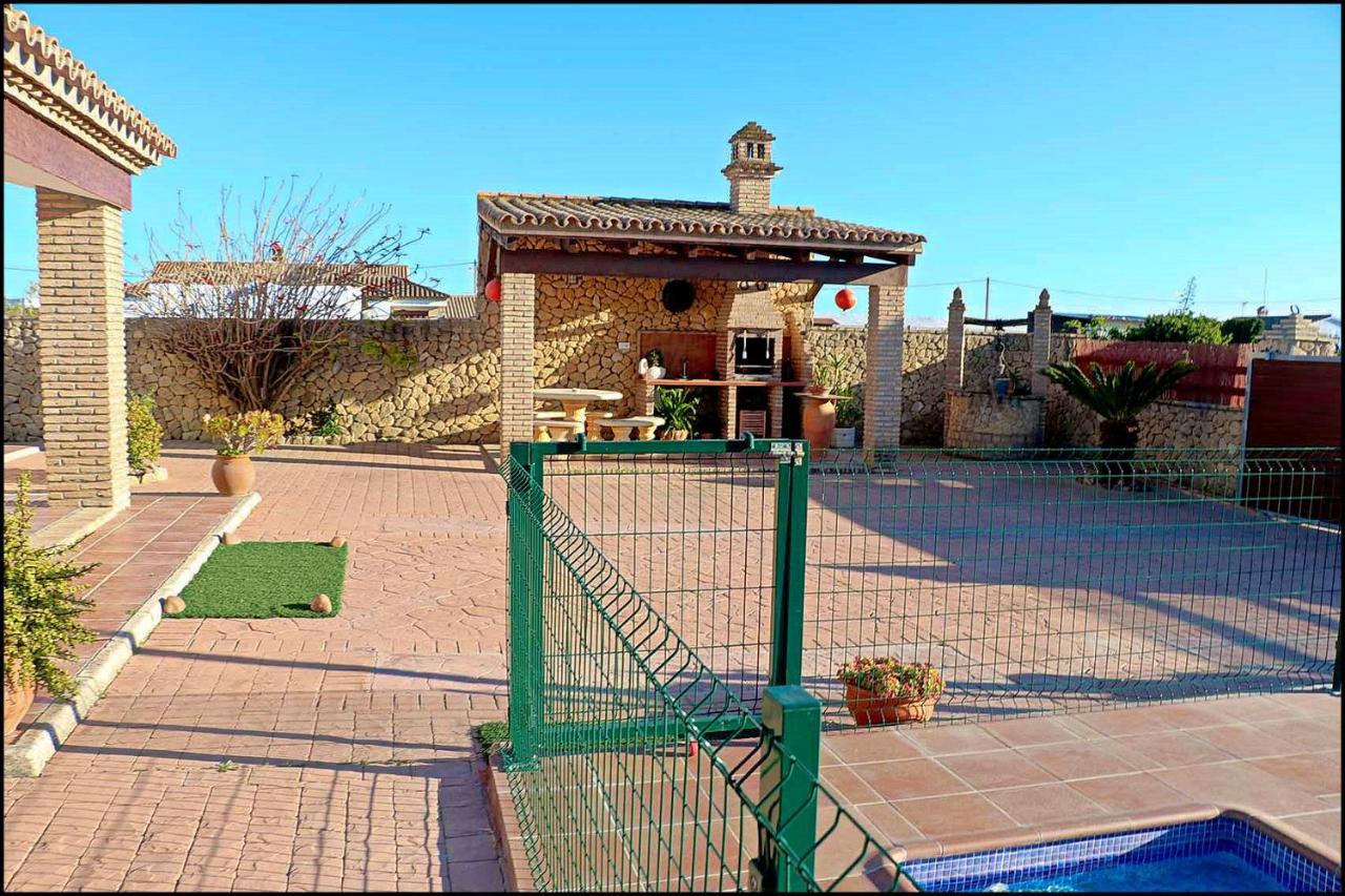 Chalet Puente De Tabla كونيل ذي لا فرونتيرا المظهر الخارجي الصورة
