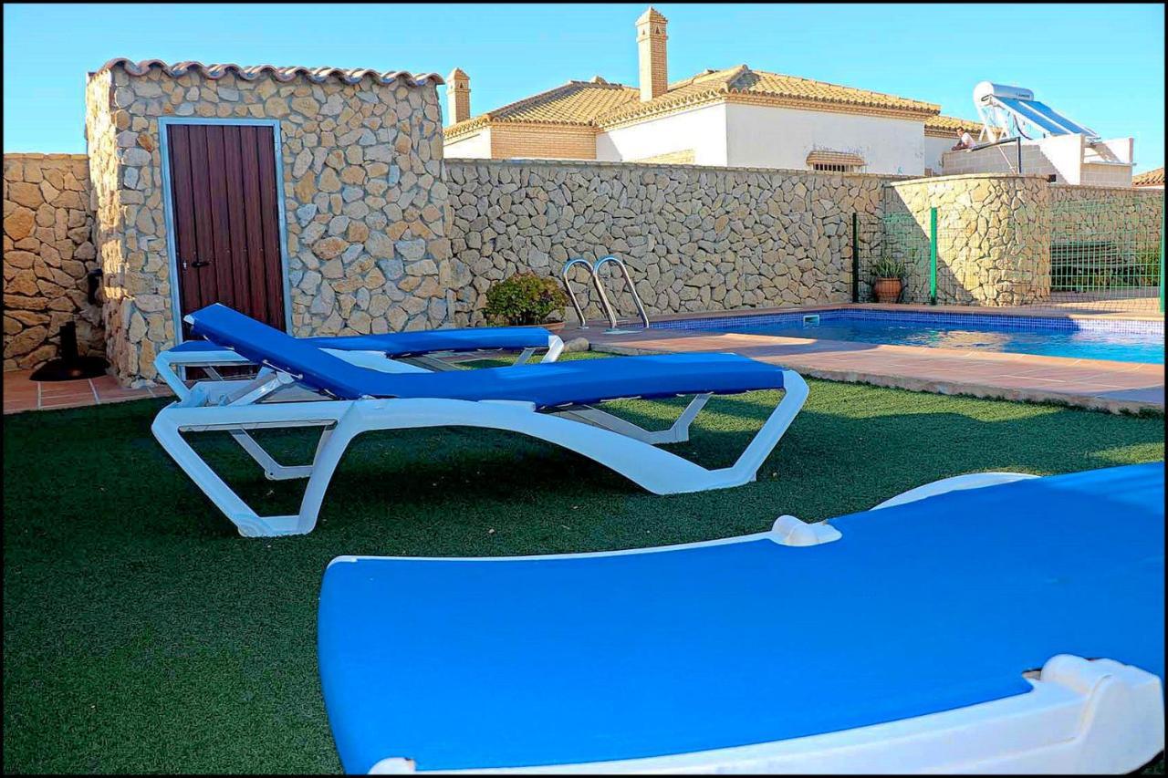 Chalet Puente De Tabla كونيل ذي لا فرونتيرا المظهر الخارجي الصورة